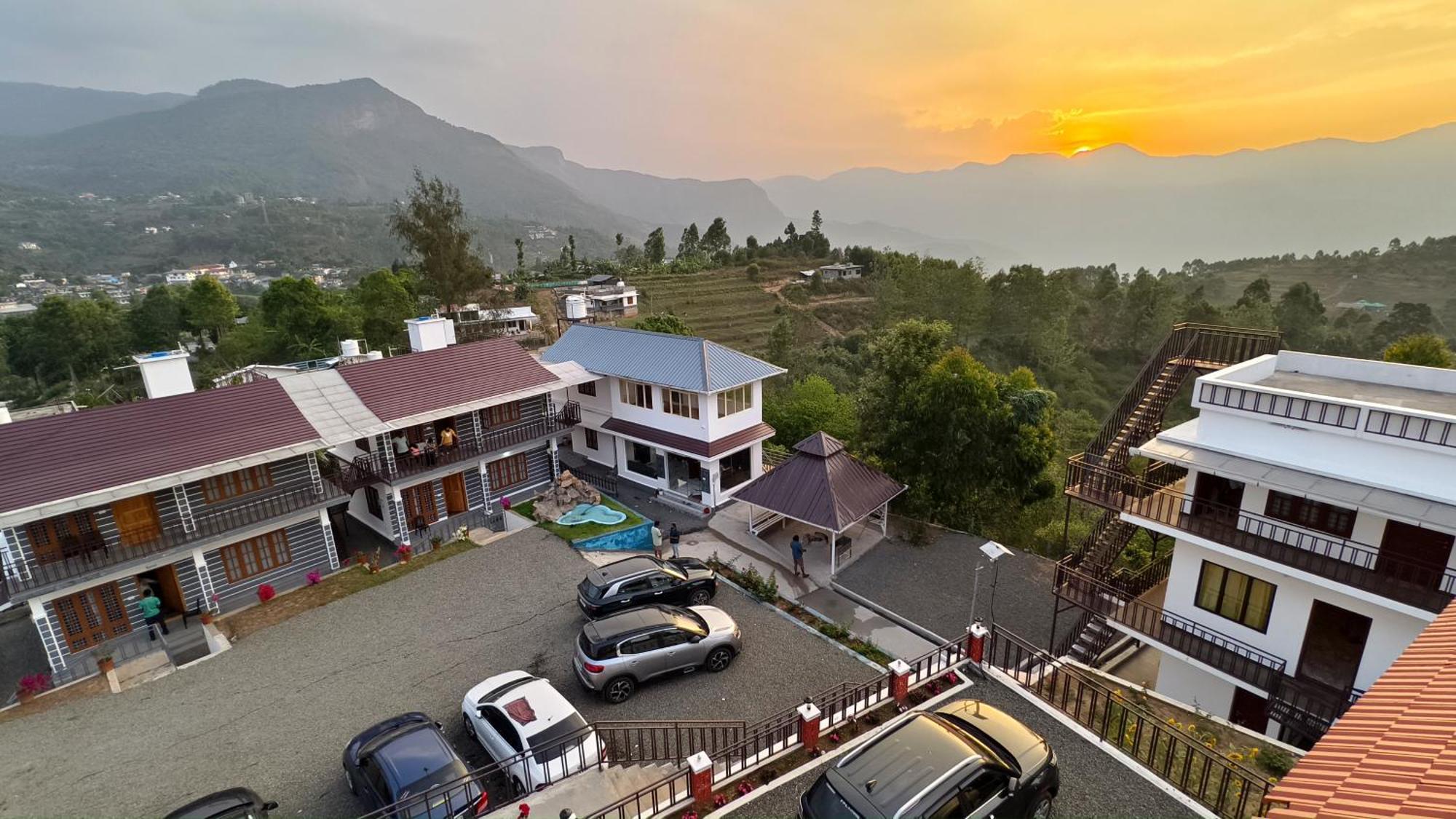 Moon Wings Mountain Resort Kanthalloor 외부 사진